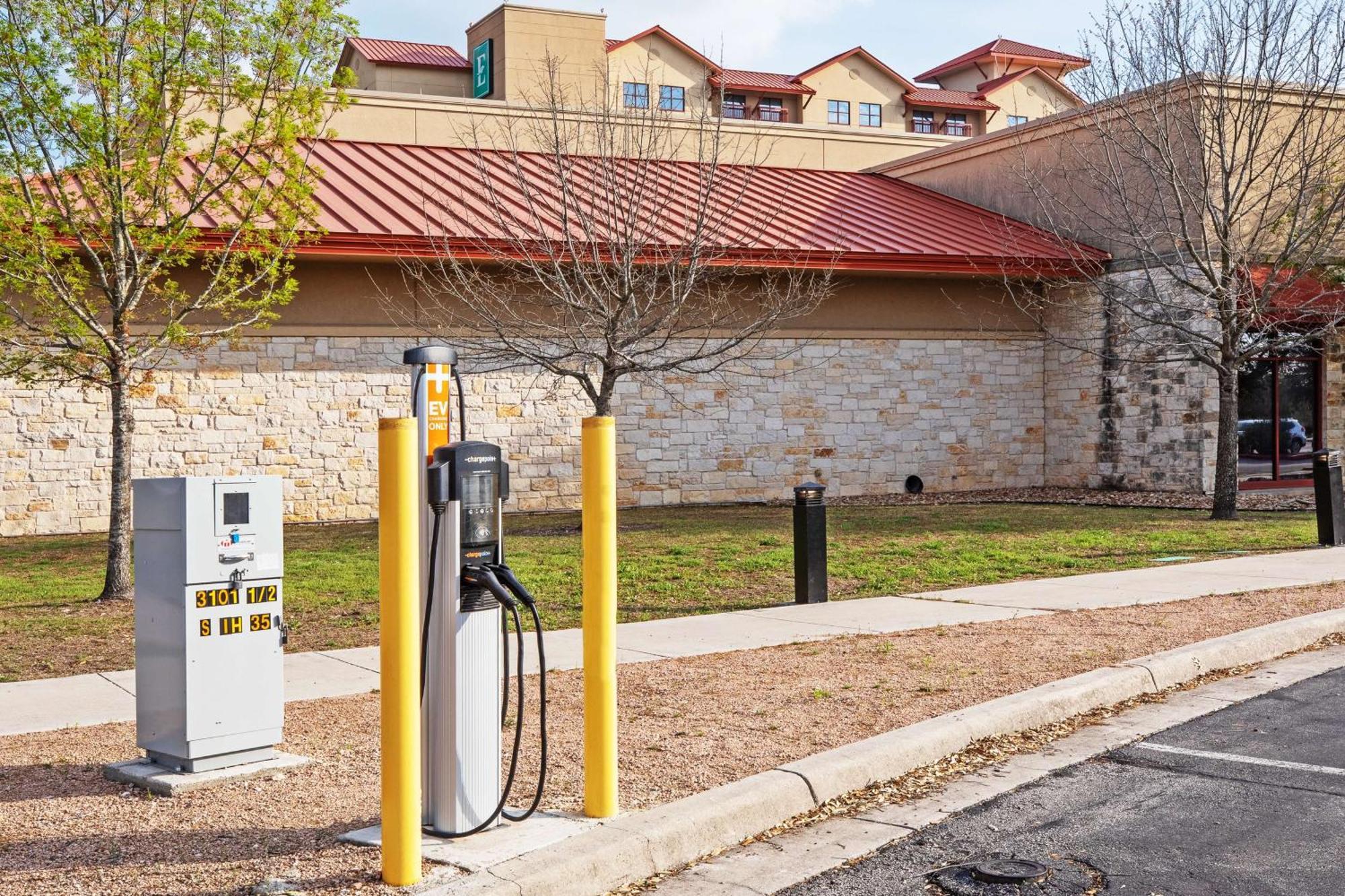 Embassy Suites San Marcos Hotel Conference Center Εξωτερικό φωτογραφία